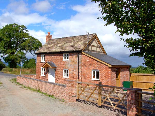 Point Cottage, Preston-On-Wye, County Of Herefordshire