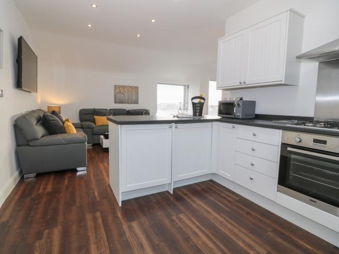 8 Marina View, Pwllheli