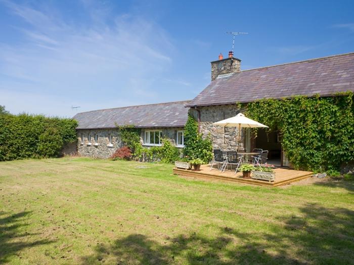 Old Barns - Pentre Berw, Pentre Berw