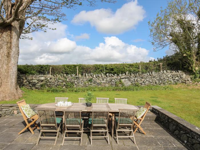 Bryn Eira Stables, Llanfair Pg