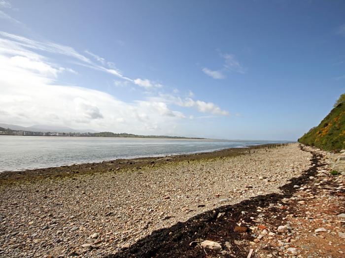 Menai Cottage, Brynsiencyn