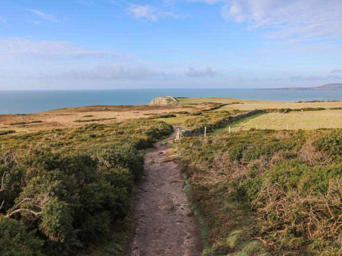 Plas Bach, Rhoscolyn