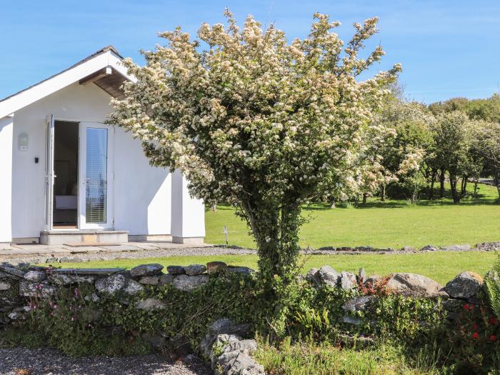 Tymynydd Cottage, Rhoscolyn