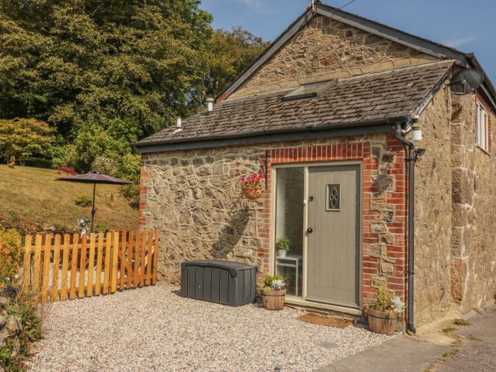 Wingstone Farm Cottage, Bovey Tracey