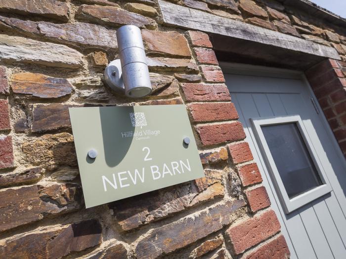 2 New Barn, Dartmouth