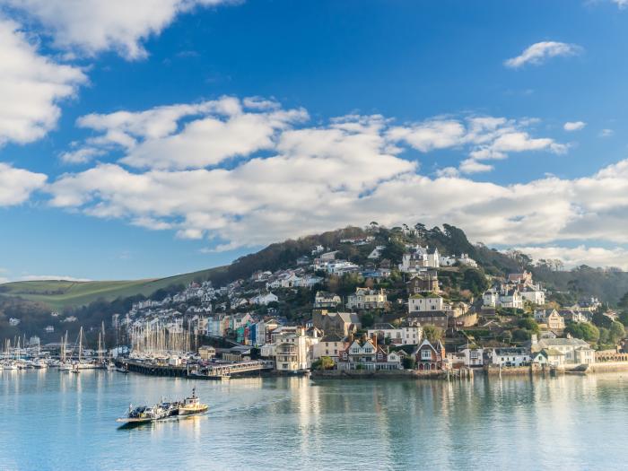 Estuary View (House &amp; Annexe), Dartmouth