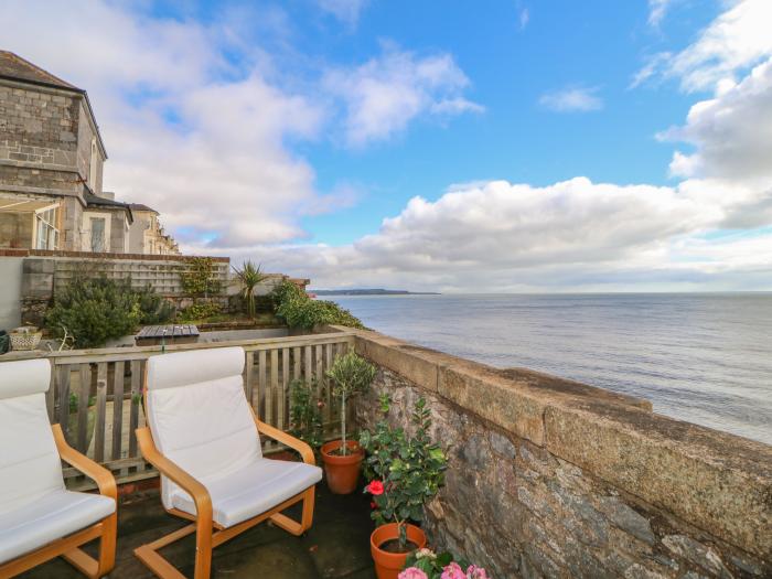 8 Coastguard Cottages, Dawlish