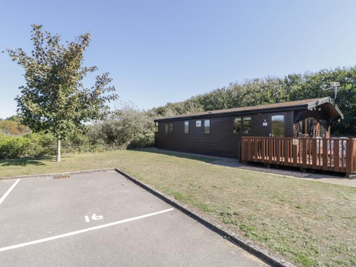 16 Amber Wood Lodge, Shorefield Country Park