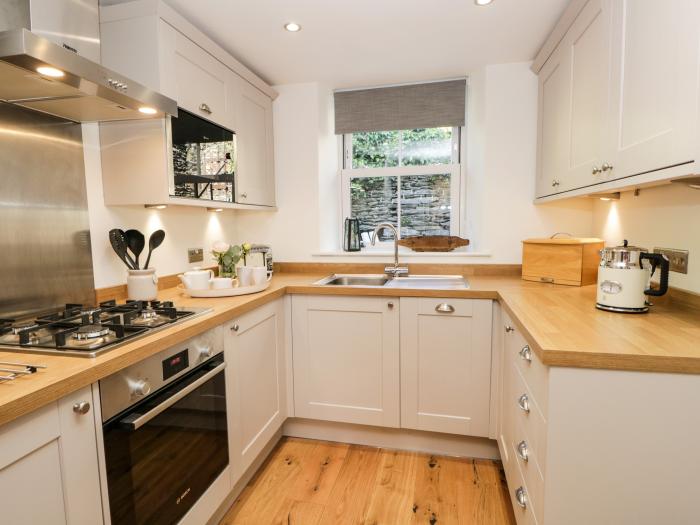 Snowdrop Cottage, Bowness-On-Windermere