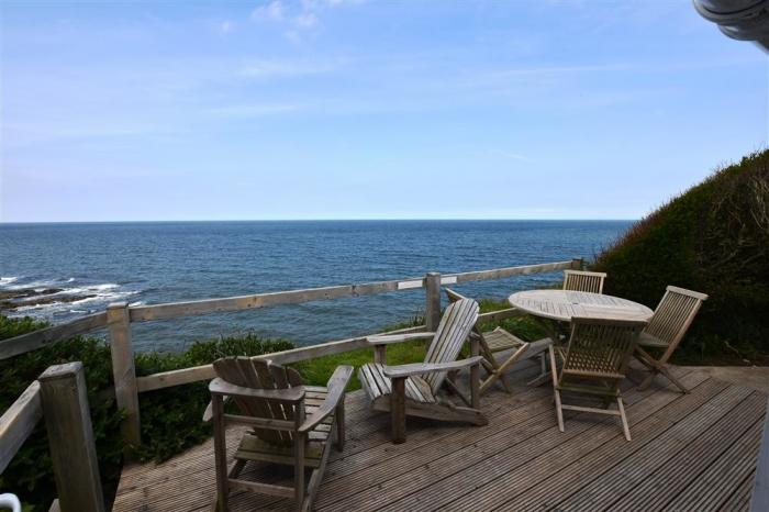 Clifftop Carriage, Aberporth