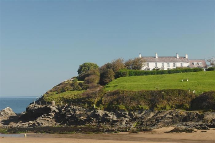 Beach Retreat, Aberporth