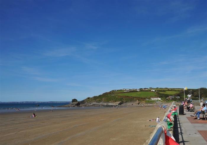 Five The Coachhouse, Broad Haven