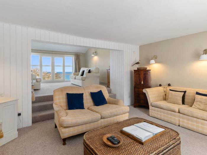 The Rock House, Fishguard, Pembrokeshire. Five-bedroom home near harbour and amenities. Pet-friendly