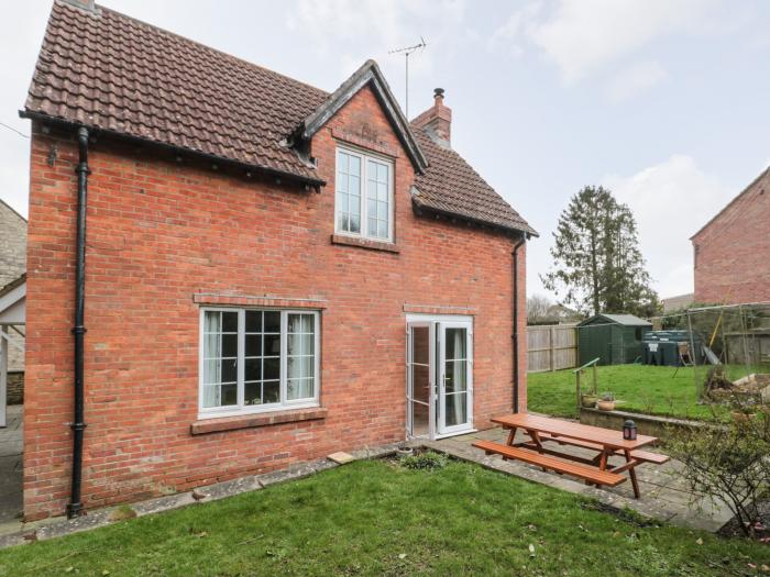 The Old Police House, Beaminster, Dorset, Pet-free, Dorchester, Open-plan living, Woodburning stove.