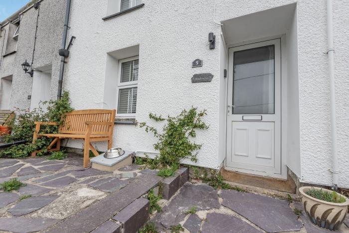 5 Tai Nantlle, Penygroes