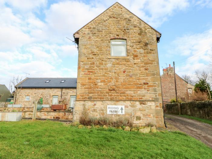 Bowes Barn, Ouston