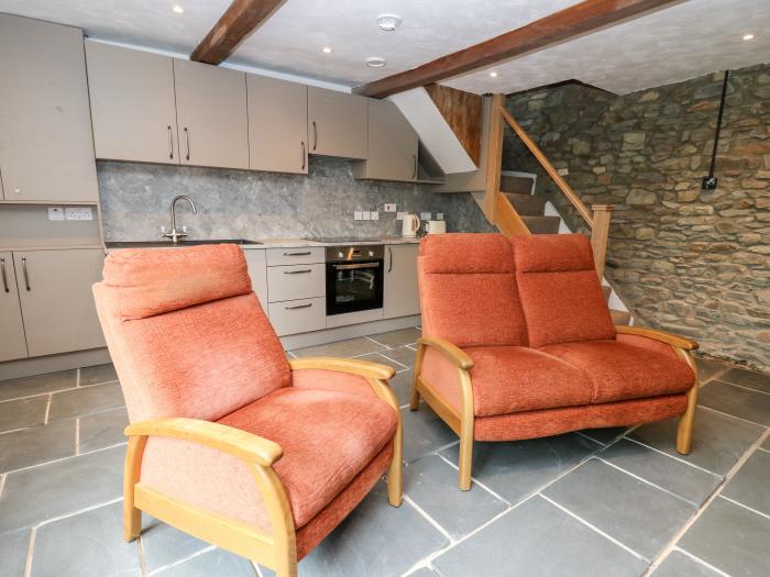 Fisherman's Cottage, Llandysul, Ceredigion. Two-bedroom cottage set rurally. Pet-friendly garden.