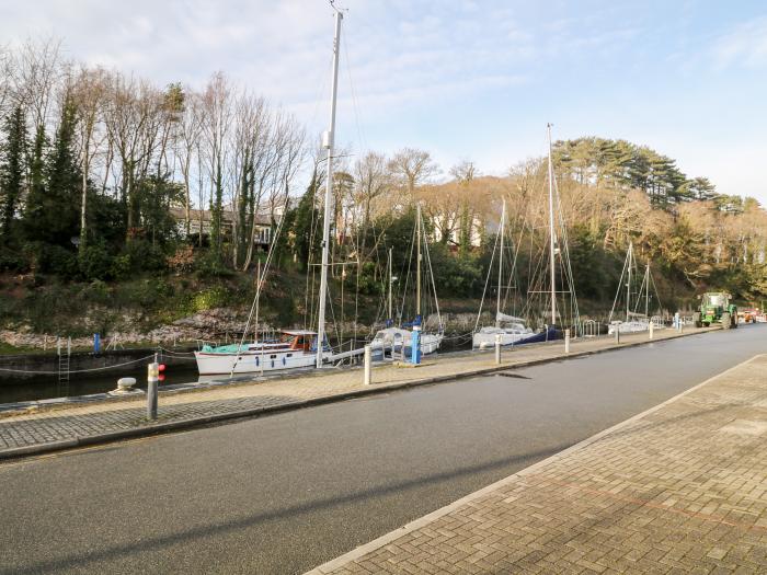 20 Porth Y Llechen, Y Felinheli