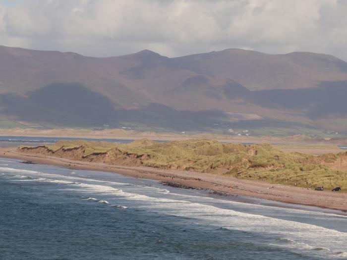 Coolnaharragill Lower Annexe, Glenbeigh, County Kerry