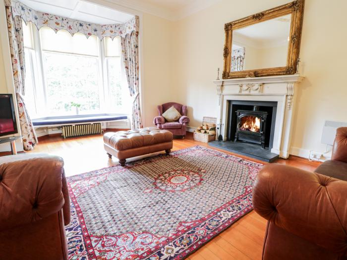 Apartment 2, is in Buchlyvie, Stirling in Scotland. Woodburning stove. Off-road parking. Near a shop