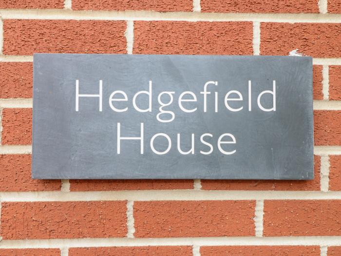 Hedgefield House, Barrowby