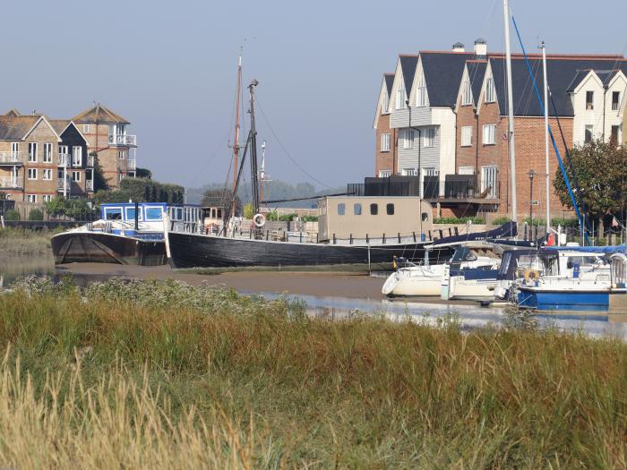 46 By The Creek, Faversham, Kent. Two-bedroom home with riverside views. Enclosed garden. Near AONB.