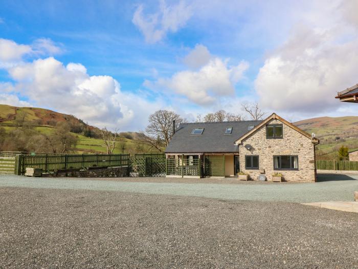 Y Stabl (The Stable), Llanrhaeadr-Ym-Mochnant