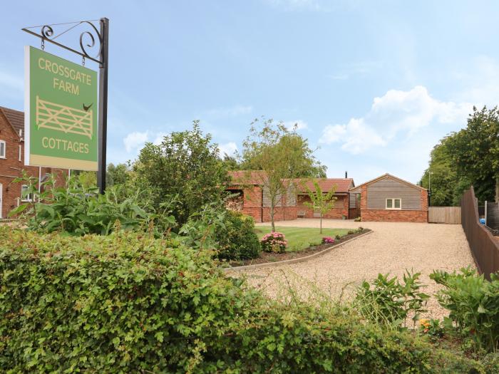 Sunrise Stable, Long Sutton