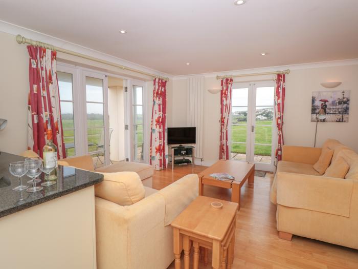 4 Thurlestone Beach House, Thurlestone