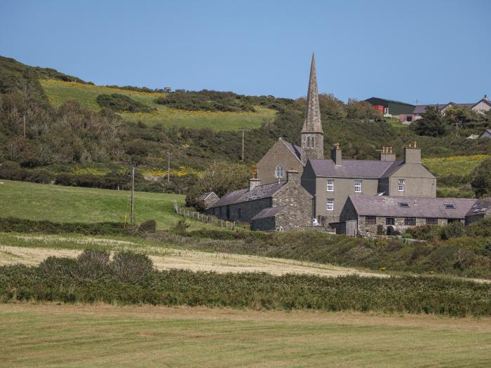 Glan Yr Afon, Llanfaethlu