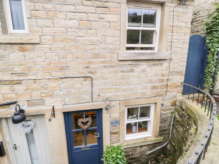 1 Oakleys, Holmfirth