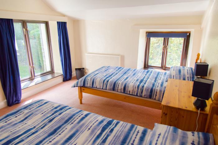 Yonder End, Keswick, The Lake District National Park, Cumbria, Four bedrooms, Sleeps 8, Near a lake.