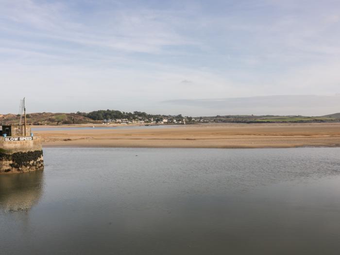 Summer Breeze, St Merryn