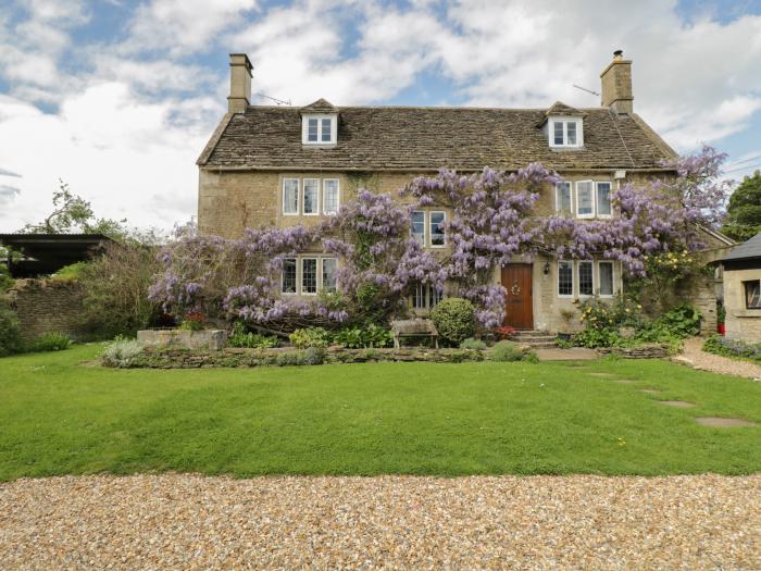 Reybridge House in Lacock, Wiltshire. Near an AONB. Off-road parking. On a working farm. Woodburner.