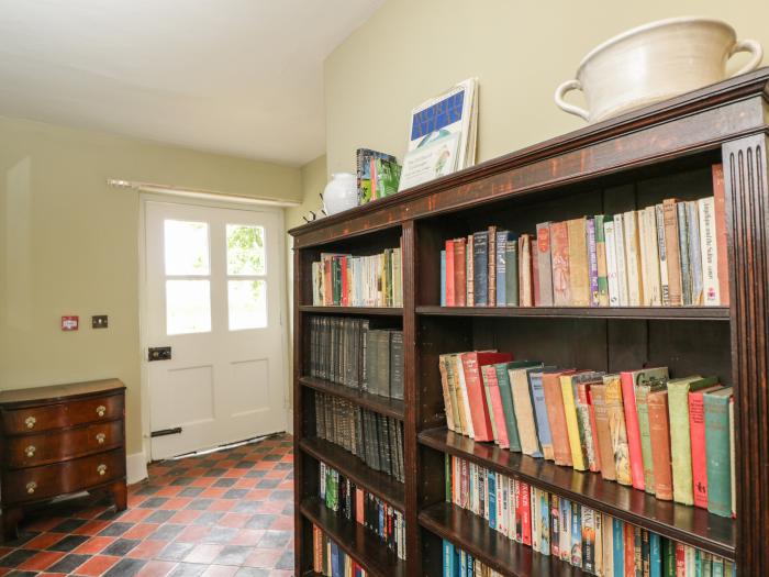 Reybridge House in Lacock, Wiltshire. Near an AONB. Off-road parking. On a working farm. Woodburner.