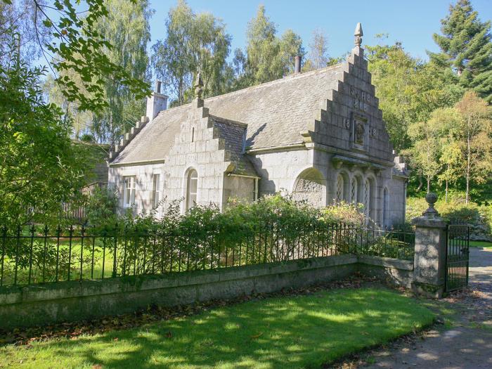 East Lodge, Banchory