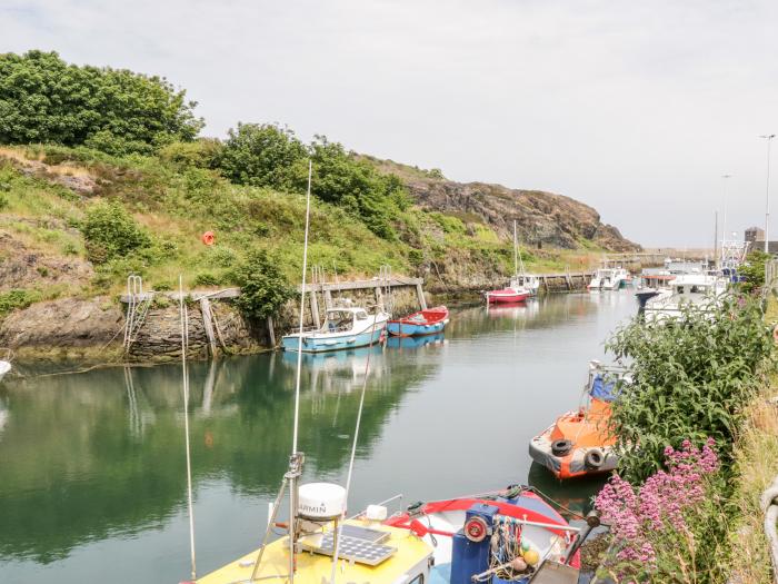 35-37 Upper Quay Street, Amlwch