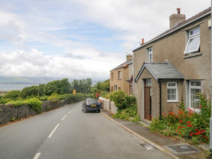 Roanview Cottage, Askam-In-Furness