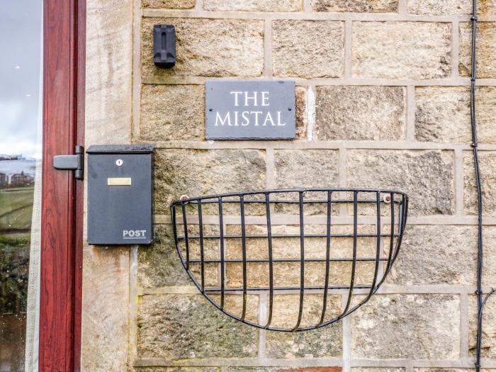 The Mistal, Oakworth