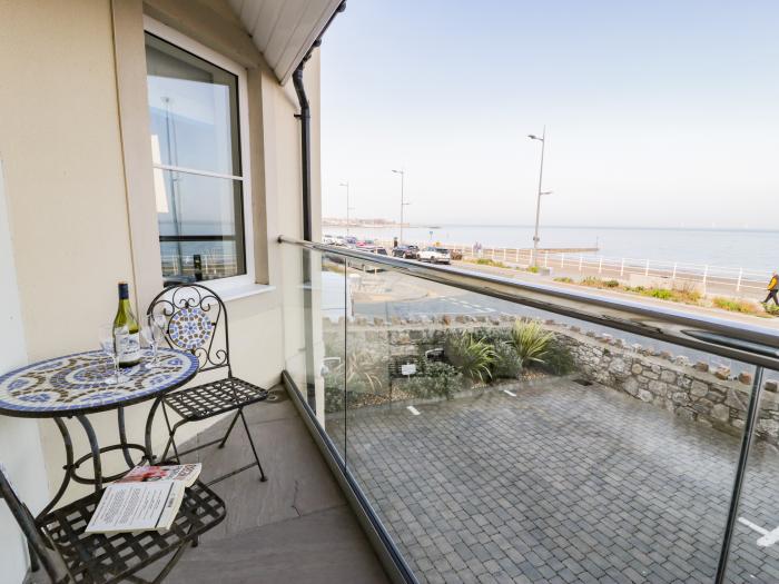 Ocean View Apartment, Colwyn Bay