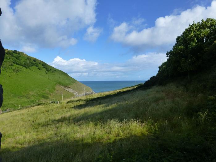 Dolwylan Barn, New Quay