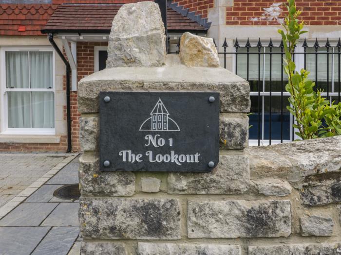 6 The Lookout, Swanage