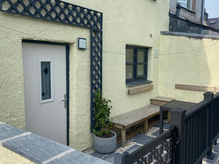 Weaver's Cottage, Tremadog