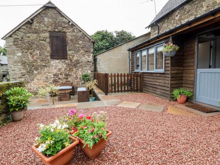 The Brewhouse, Minton, near Church Stretton, Shropshire. In an AONB. Countryside view. Electric fire