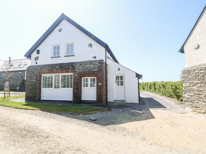 10 Cleifiog Fawr, Valley, Isle Of Anglesey