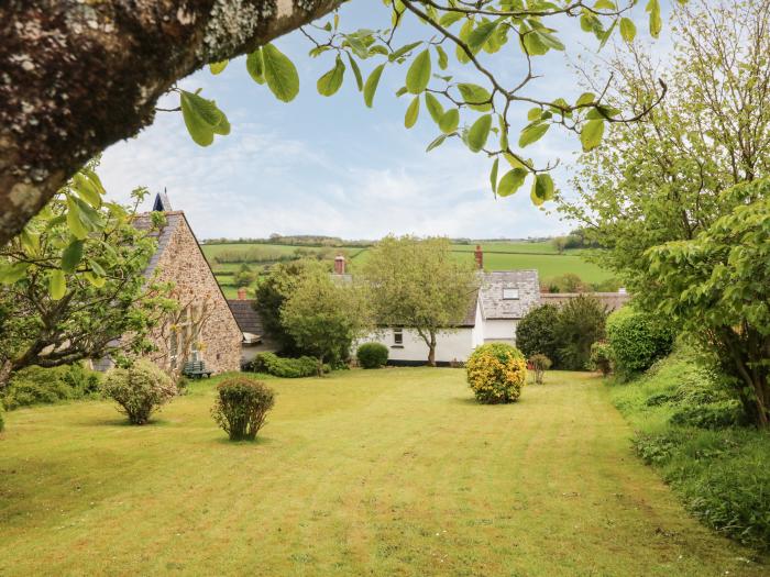 Courtyard Cottage, Chittlehampton