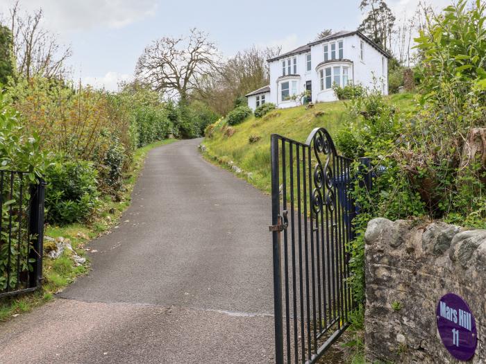 Mars Hill Lower in Dunoon, Argyll and Bute, garden, two bedrooms, set over the ground-floor, parking