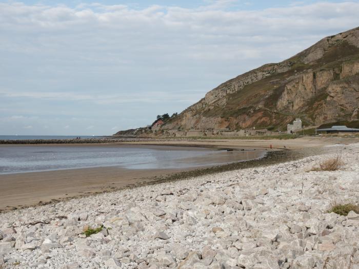 Laragh, Deganwy