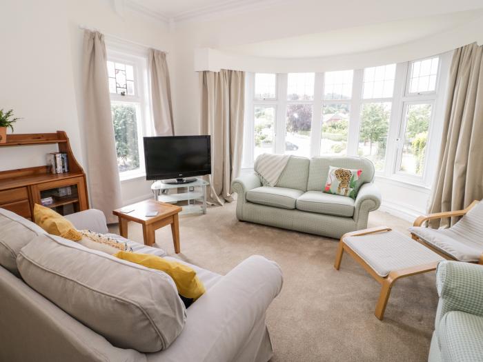 1st Floor Apartment, Rhos-On-Sea