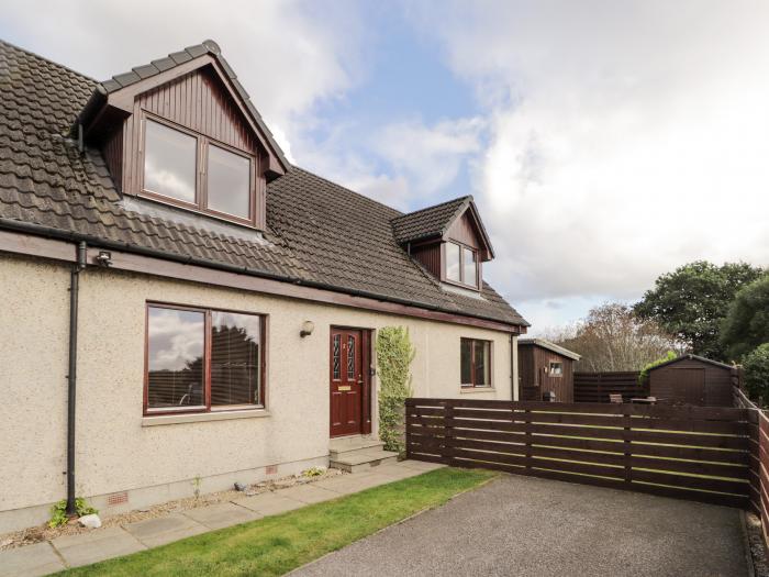 2 Braeview, Beauly